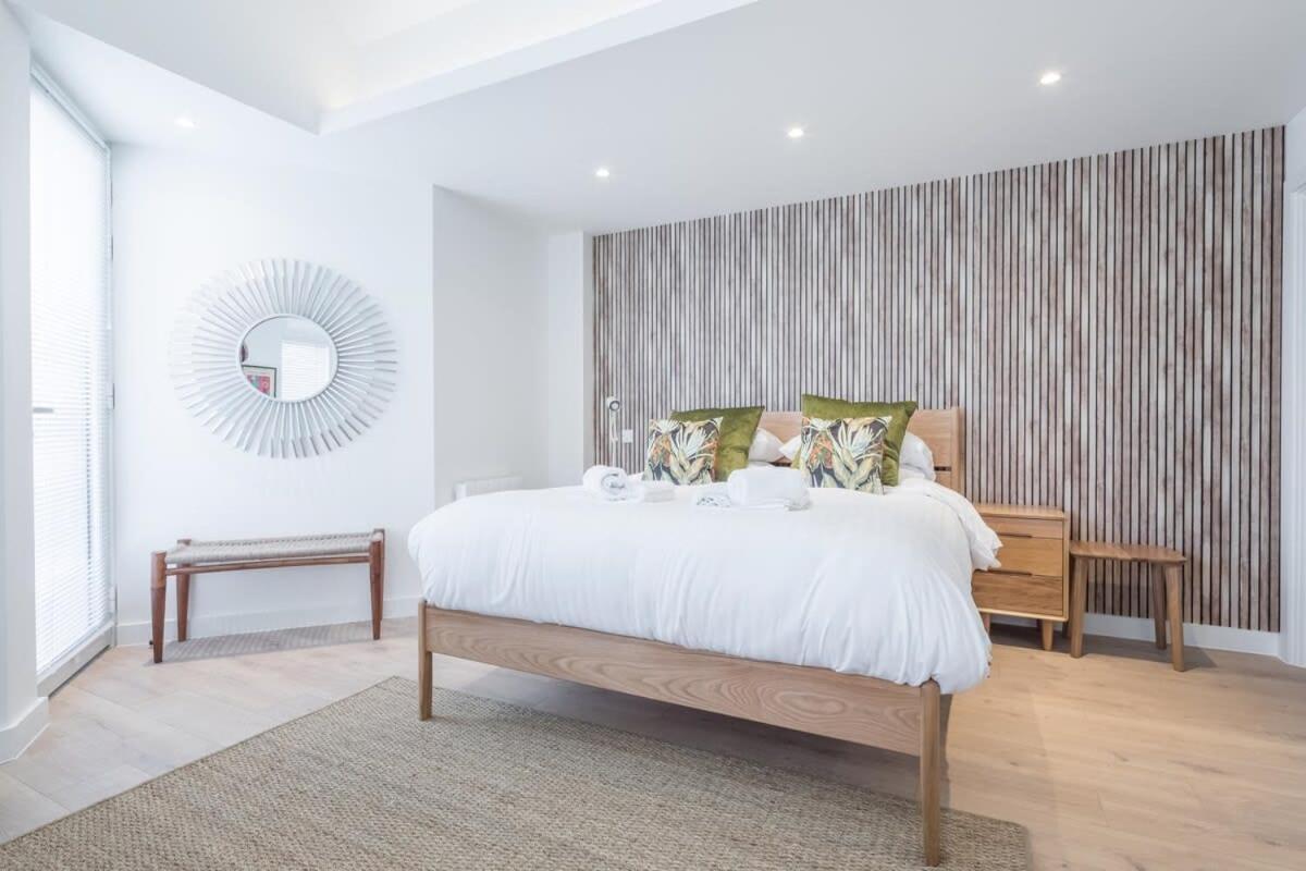 Luxurious City Centre Apartment With Balcony Cambridge  Extérieur photo